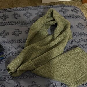 Cozy Green Knit Scarf